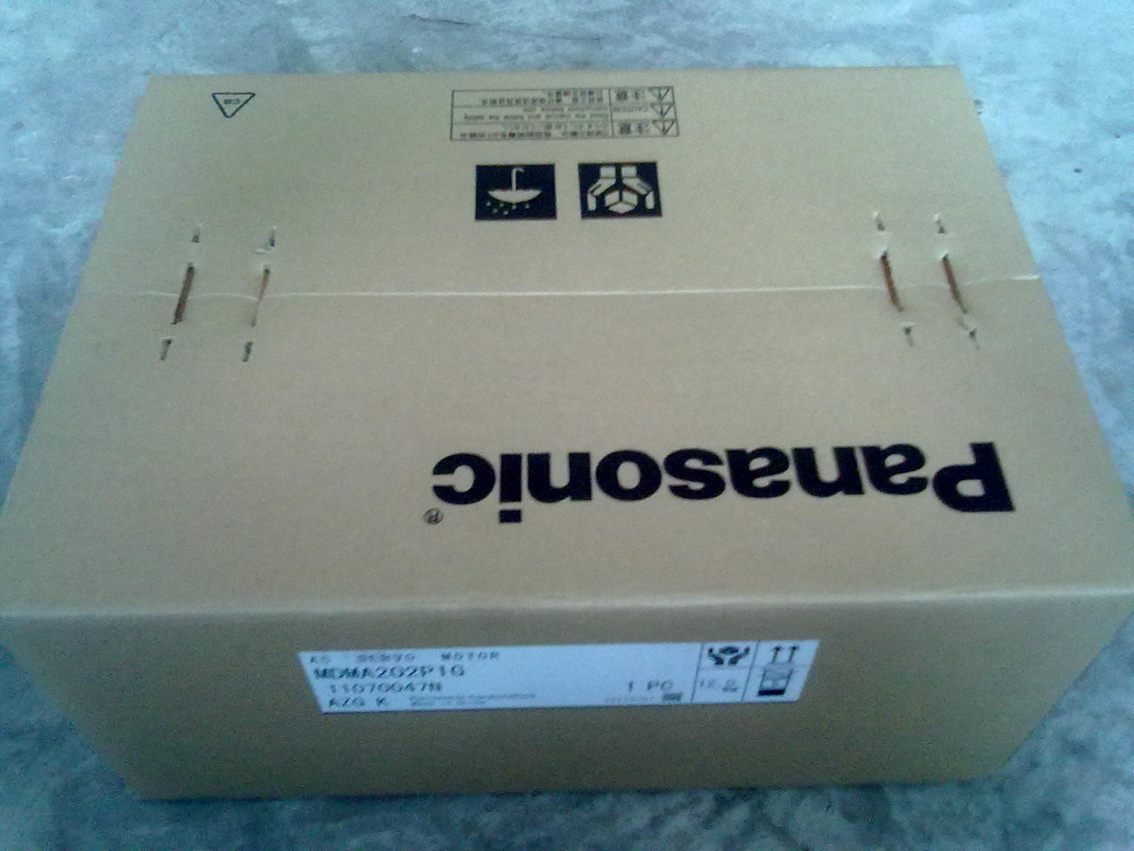 原装伺服套装100W MSMF012L1U2M/MSMD012G1U+MADLT05SF
