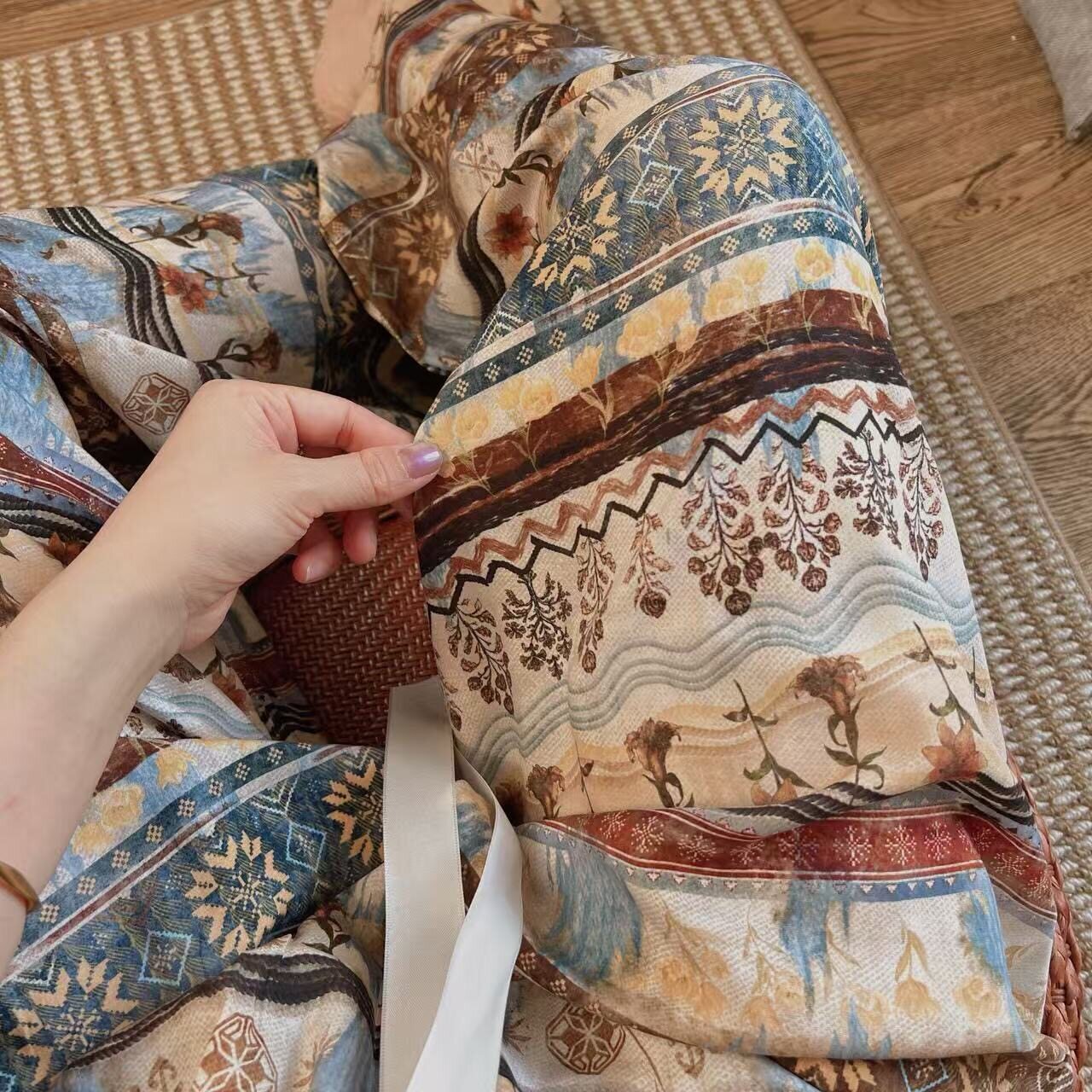 轻薄休闲裤女绵绸长裤小个子薄款腰果显瘦沙滩新款棉绸裤复古外穿