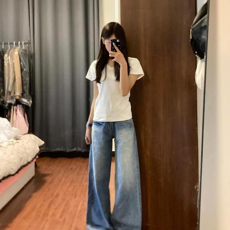 设计感小众正肩V领纯棉短袖T恤女夏辣妹短款高腰修身显瘦百搭上衣