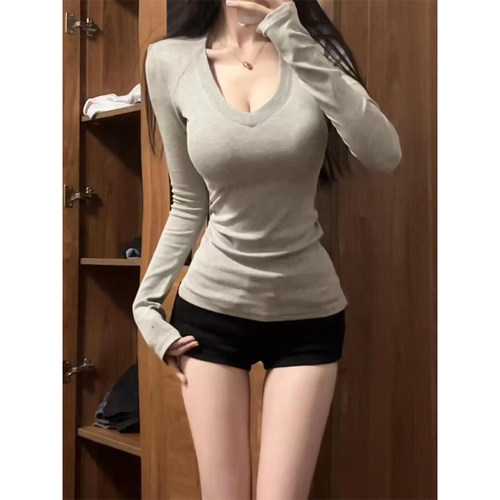 辣妹V领修身显瘦纯棉长袖T恤