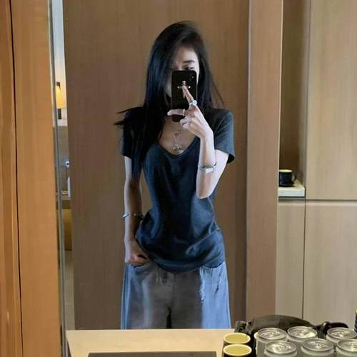 美式辣妹短款修身U领纯棉T恤