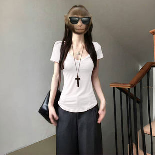 高腰修身 T恤女夏辣妹短款 显瘦上衣 短袖 设计感小众正肩V领微透薄款