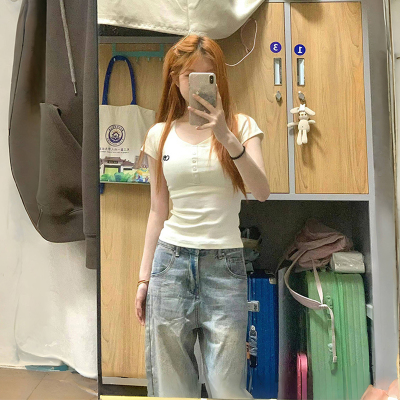 美式辣妹V领短款修身纯棉短袖T恤
