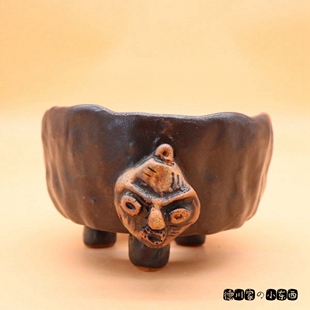 日本代购 匠人手工 绳纹时代风 圆形 土偶面 陶制 小花盆 小摆件