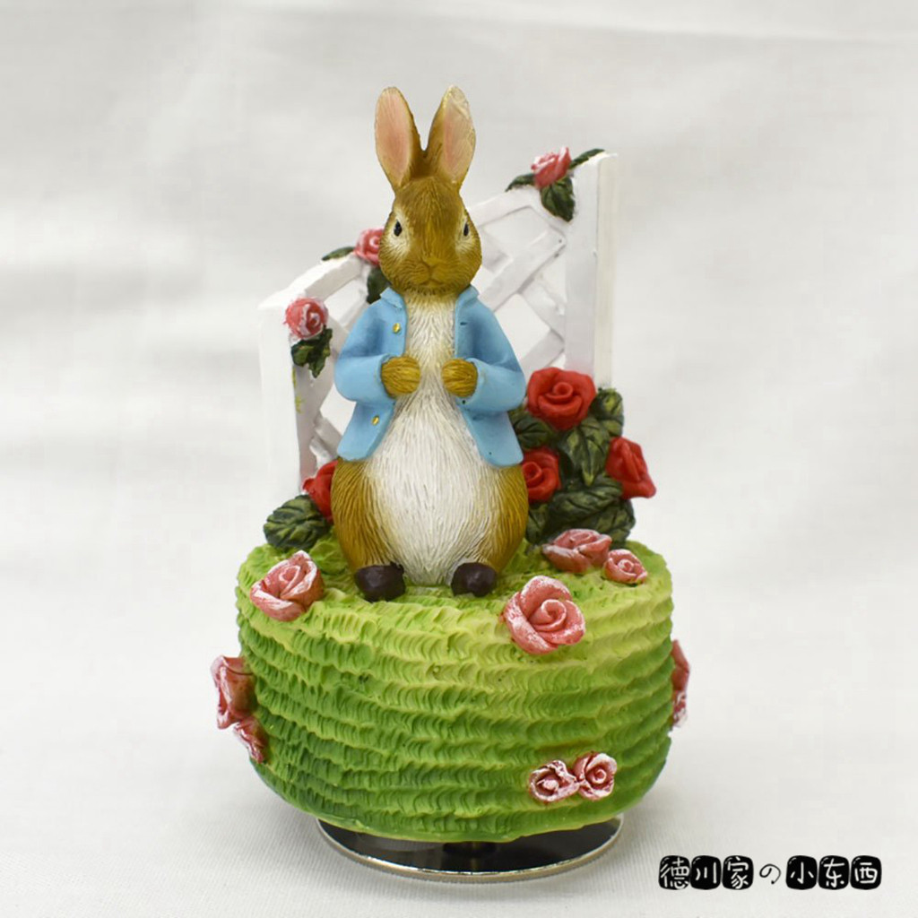 日本代购 彼得兔 蓝衣 玫瑰花园 卡通 树脂 音乐盒 八音盒 小摆件
