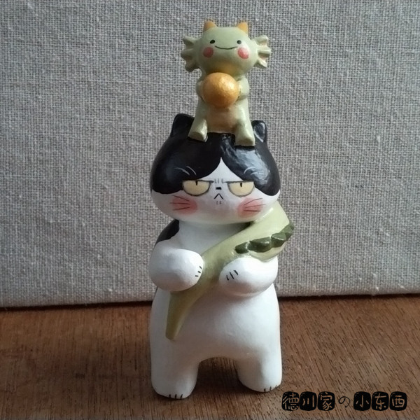 日本代购 匠人手工 黑白生气猫咪 生肖 龙 可爱呆萌 黏土和风摆件