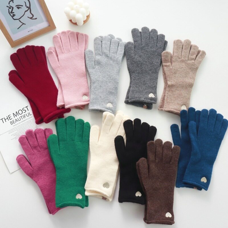 含羊毛针织毛线手套女冬季保暖高级感复古爱心可触屏分指五指手套
