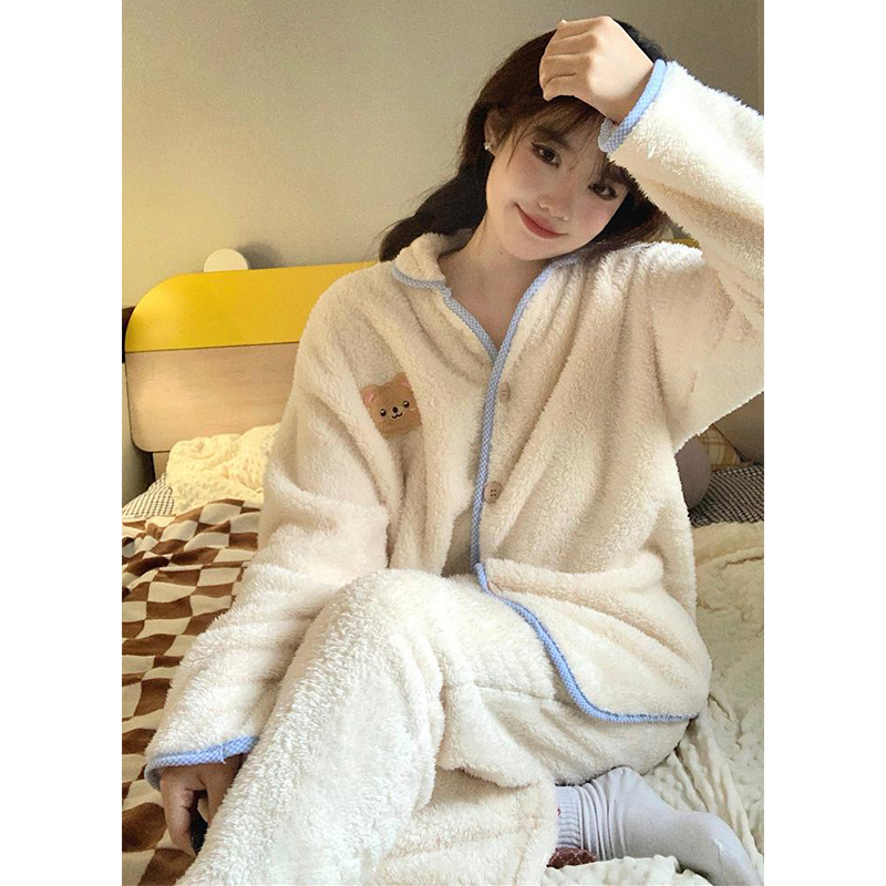 卡通小熊珊瑚绒睡衣女秋冬季