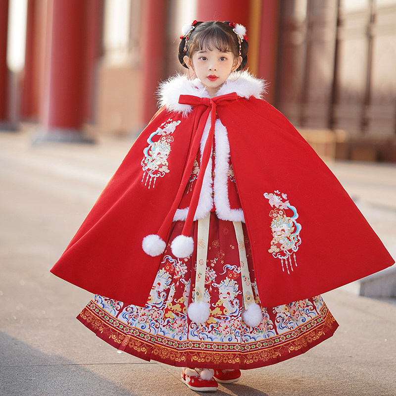新款儿童唐装古装马面裙套装2024龙年拜年服喜庆冬季加绒汉服斗篷