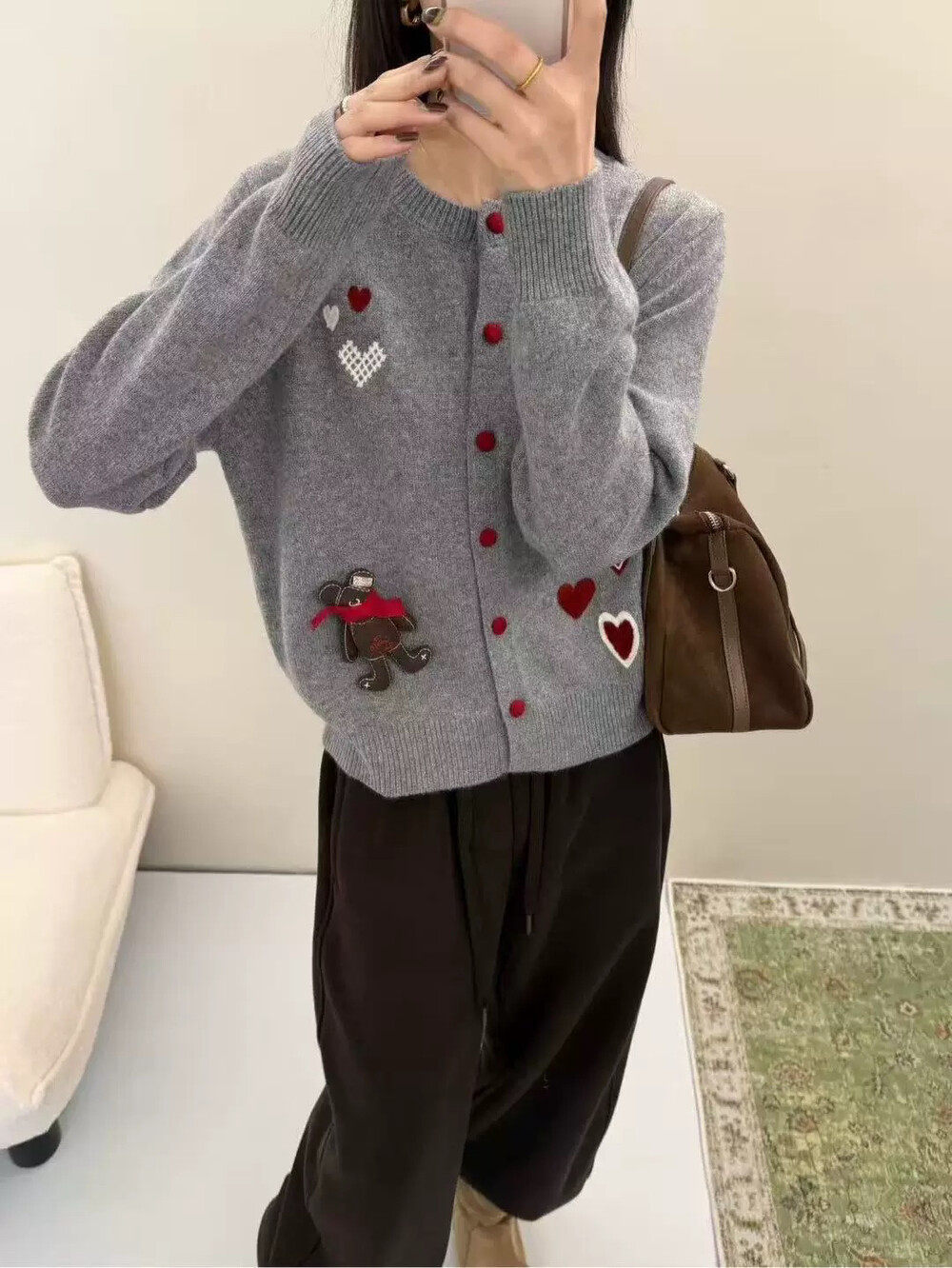 2025秋冬季新款韩版圆领爱心刺绣宽松长袖纽扣针织开衫毛衣外套,女装/女士精品,毛针织衫,淘宝优惠券,粉丝福利购,淘宝优惠卷