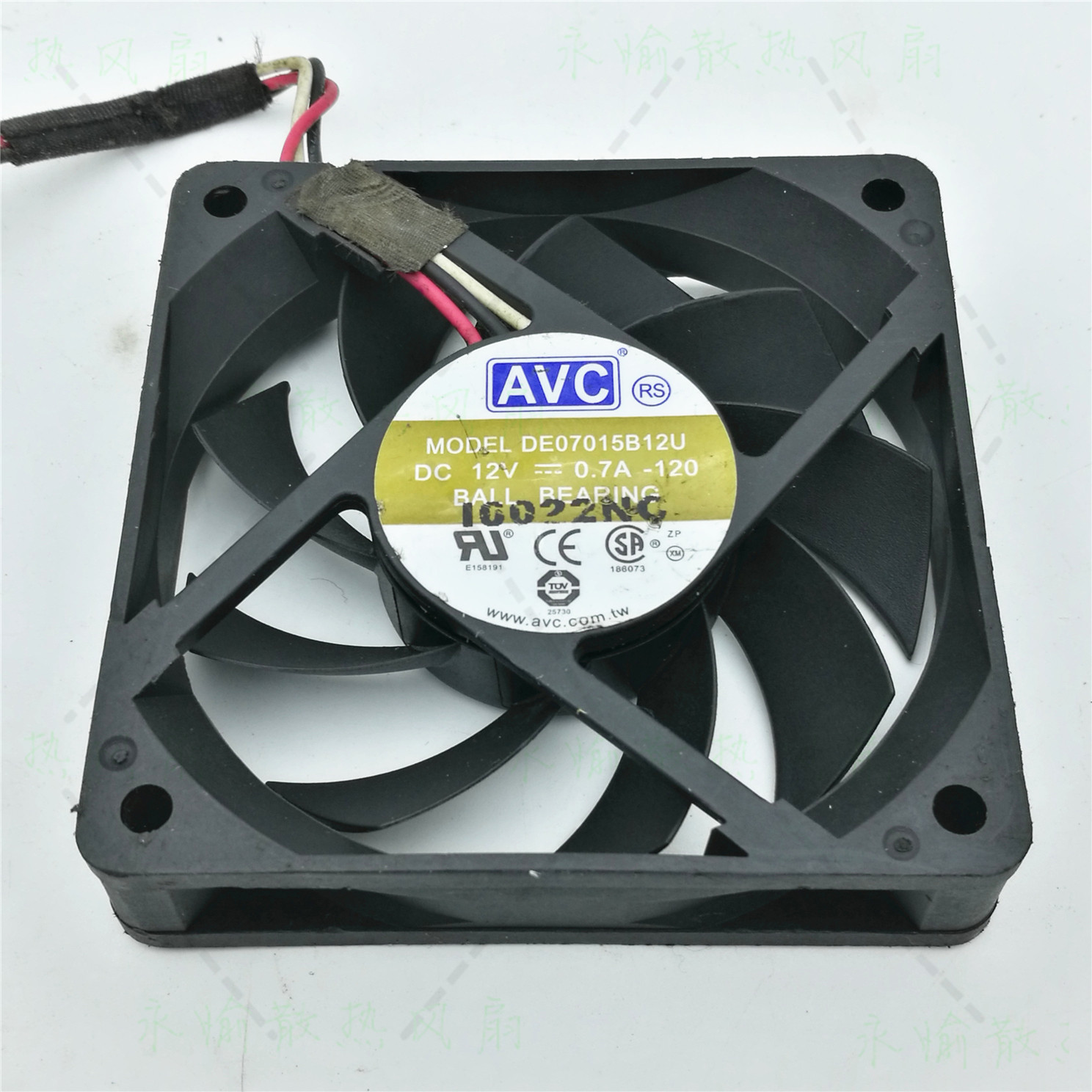 原装 AVC DE07015B12U 7015 12V 0.7A 7CM 大风量电源CPU散热风扇