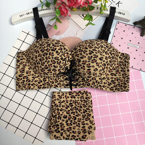 豹纹加厚上托拉绳集中防下垂内衣