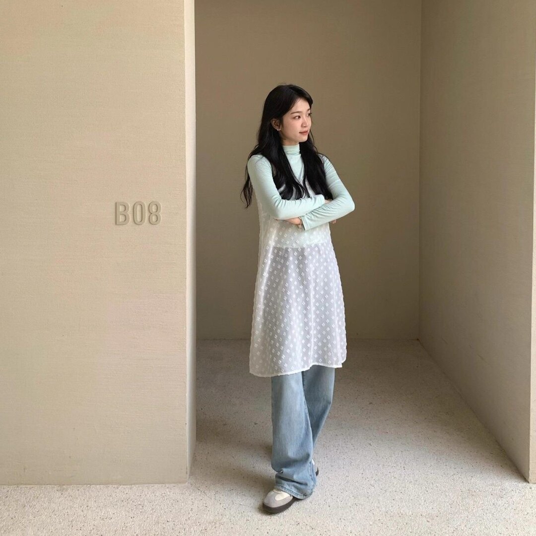 韩系夏季百搭蕾丝吊带裙无袖连衣裙叠穿刺绣连衣裙花朵网纱罩