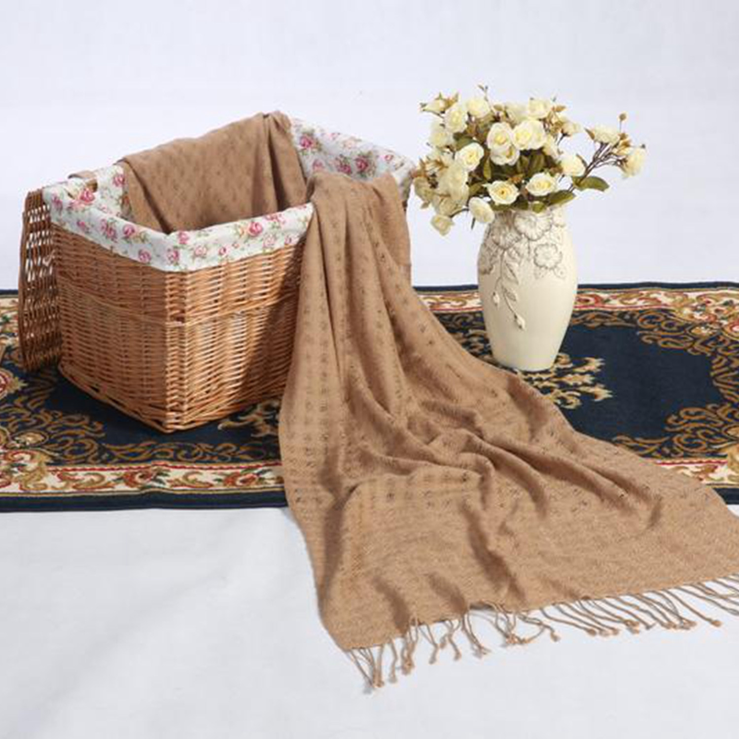 驼绒披肩围巾女士镂空舒适