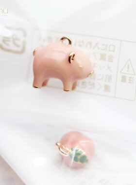 幸运符粉红小猪桃子立体diy挂件
