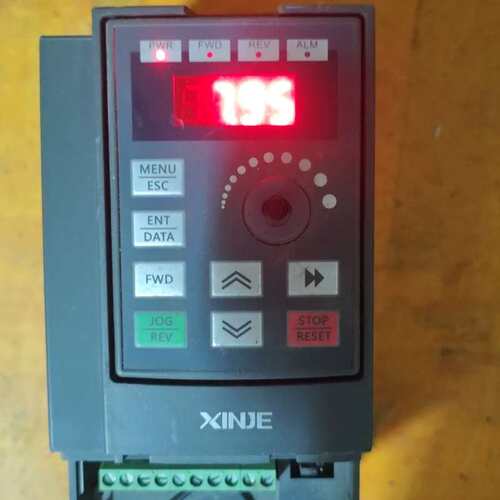 【全场5折起】信捷XINJE VB5N-20P7变频器，0.75KW 22