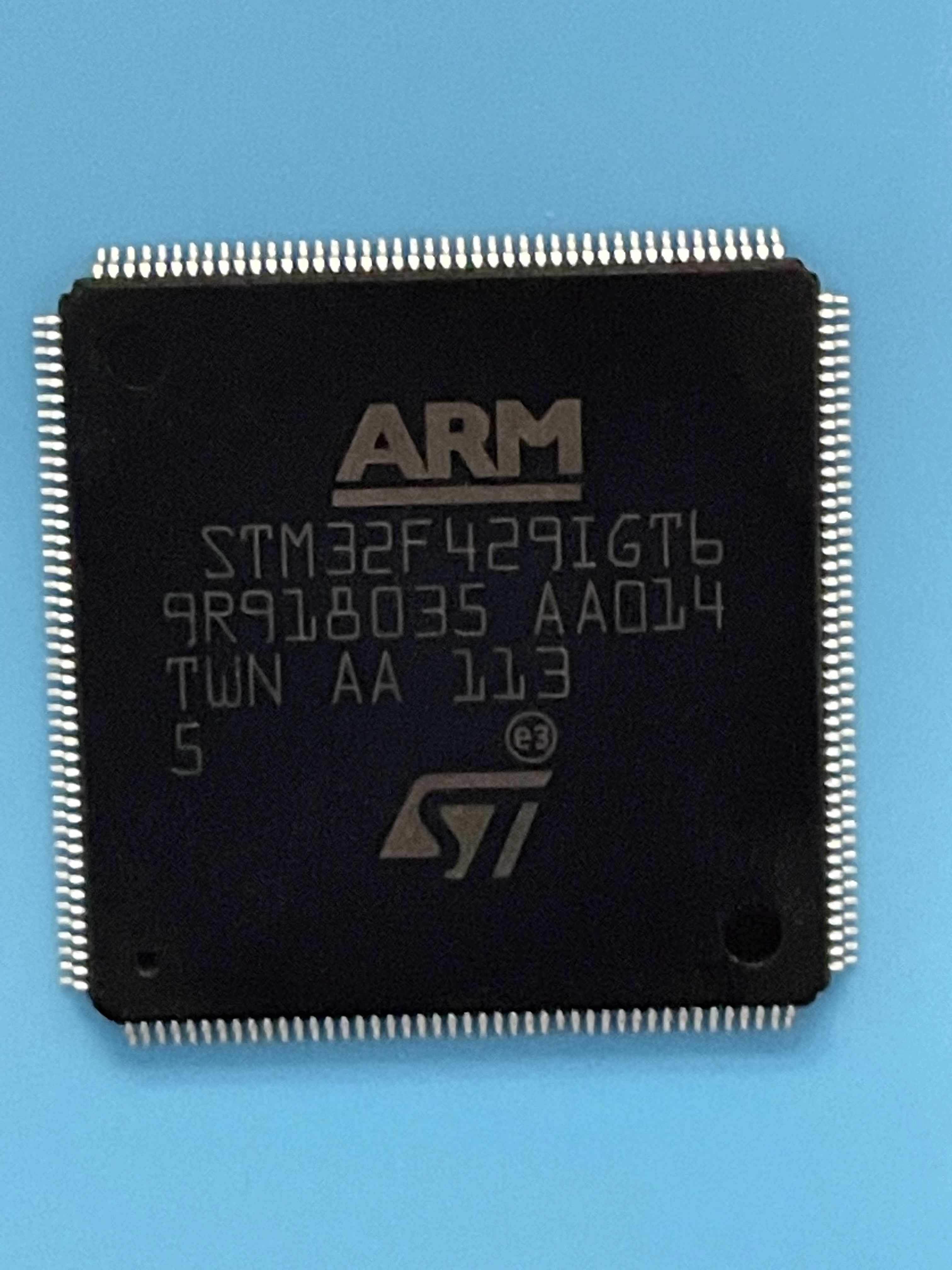 STM32F429IGT6 ARM 32位嵌入式 - 微控制器 LQFP-176