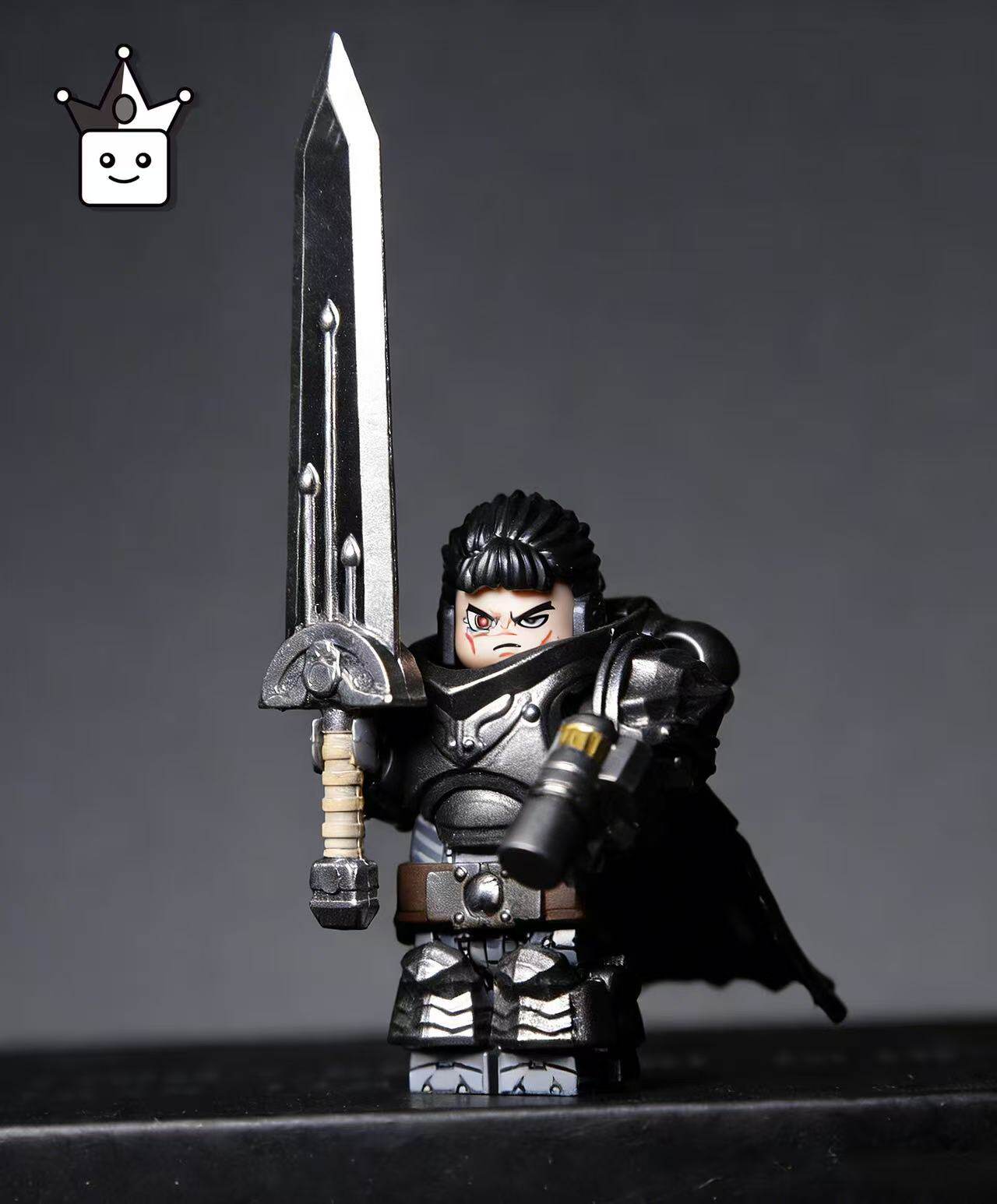 战锤风格剑风传奇格斯积木人仔斩龙大剑暗黑骑士摆件玩具男孩礼物