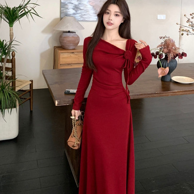 法式御姐新年战袍红色连衣裙女