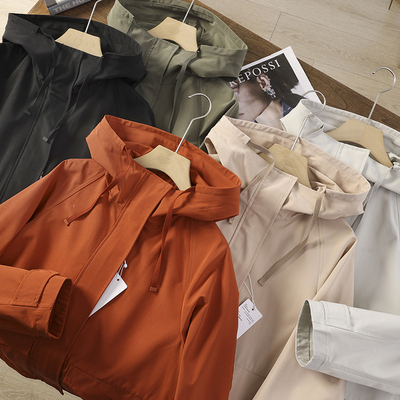 户外防水连帽休闲工装登山服外套