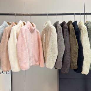 老渠道~秋冬日常穿搭~轻盈爽服绵柔保暖珊瑚绒长毛绒拉链夹克外套