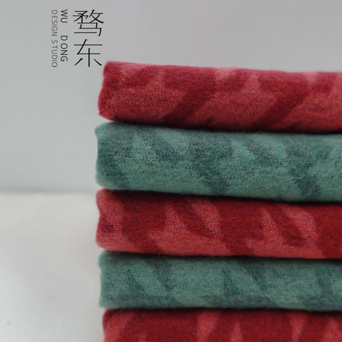 彩色羊毛毛毡锁边书画毛笔练字垫