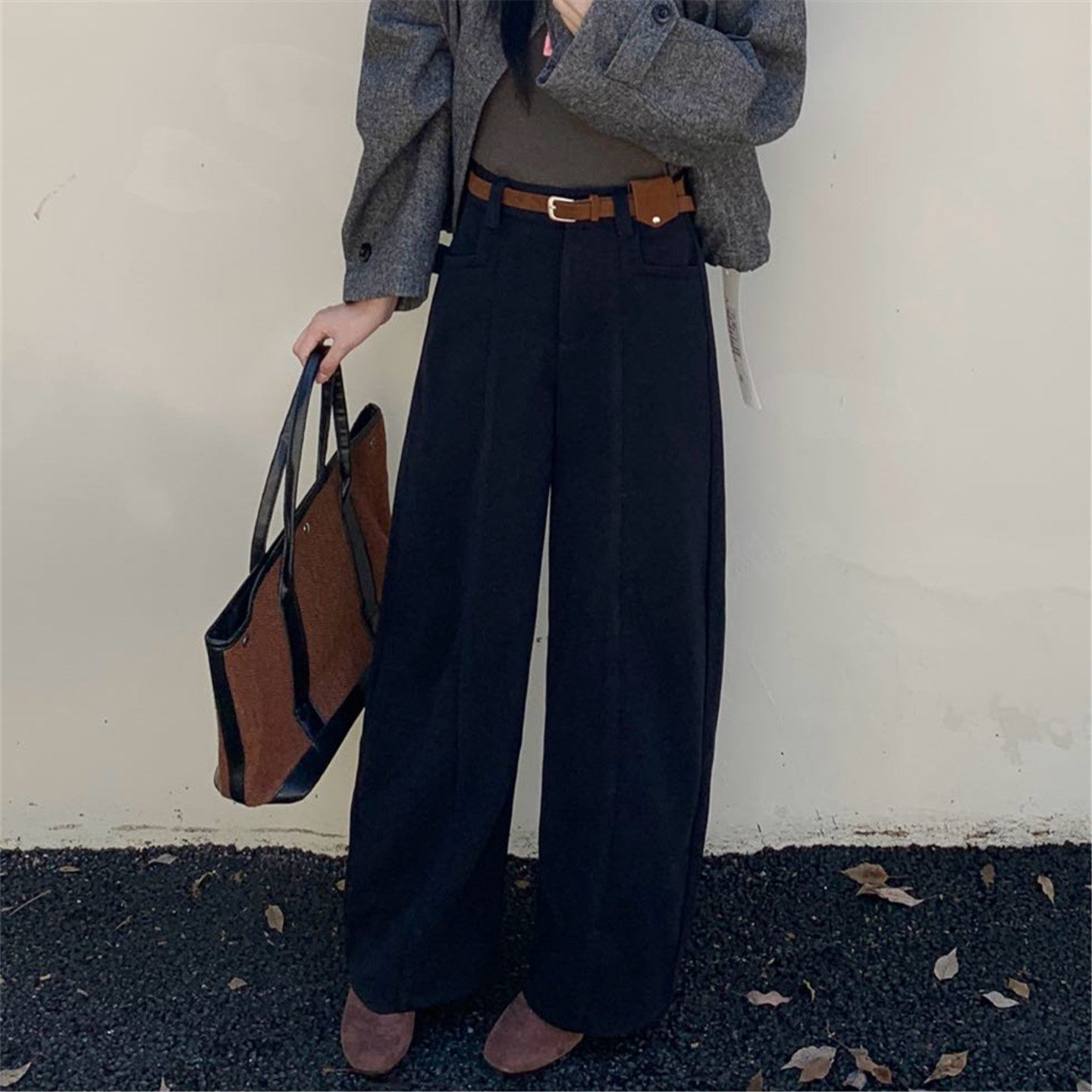 毛呢慵懒风弯刀阔腿裤女2025秋冬季高腰宽松显瘦镰刀裤宽腿拖地裤