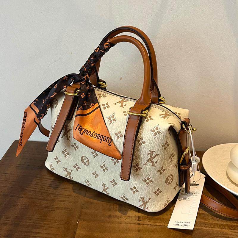 高级感休闲单肩包包女2025新款小众设计复古老花波士顿手提斜挎包