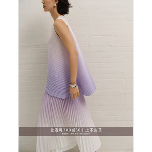 芝美日禾 实穿一生褶渐变系列三宅款垂顺柔软有弹不对称无袖上衣