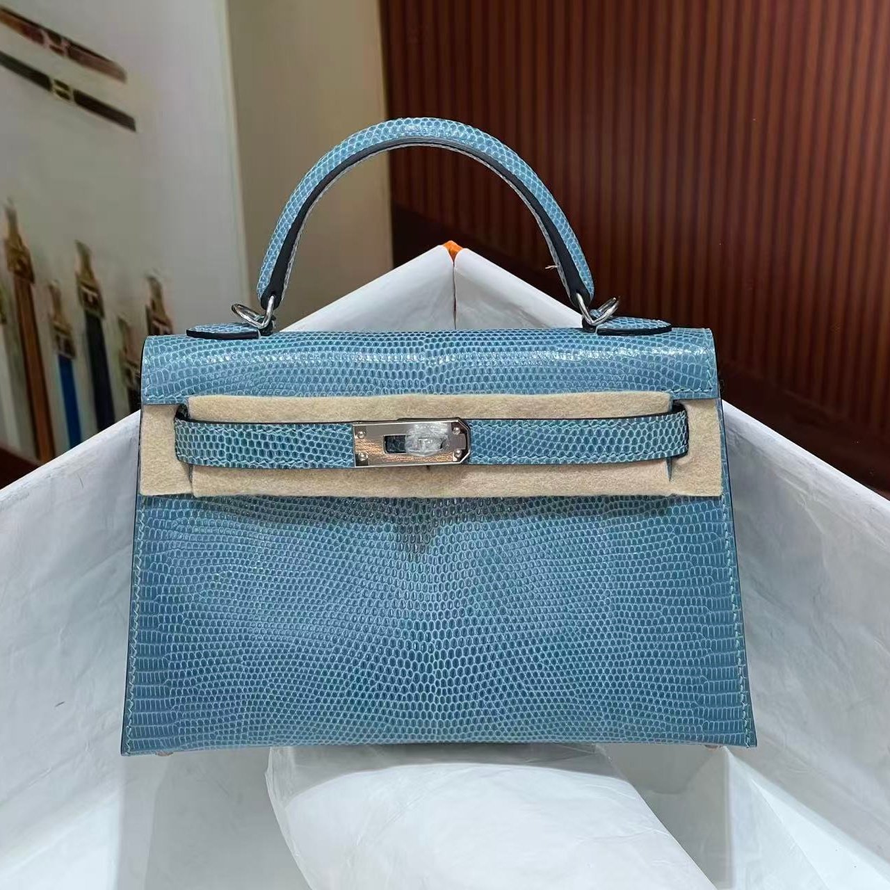 浅蓝色HCP进口蜥蜴皮女包mini凯莉二代女士单肩斜挎小包包夏手工,箱包皮具/热销女包/男包,通用款女包,淘宝优惠券,粉丝福利购,淘宝优惠卷