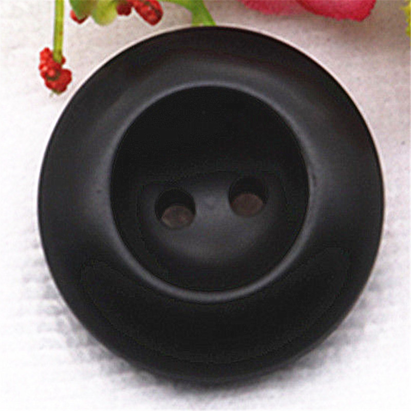 纽扣大衣风衣扣子毛呢外套扣黑色树脂纽扣西装扣百搭衣服扣毛衣扣