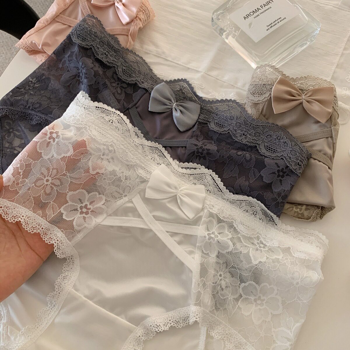 轻奢韵味欧美大码维家蕾丝女士内裤性感低腰无痕透明内衣内裤