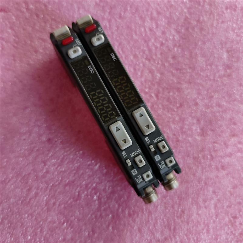 议价【议价】基恩士 FS-V31CP，成色尚可，功能完好，拆机二只少