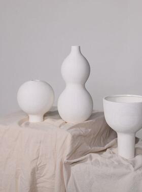 玄关白色陶瓷花瓶客厅餐桌北欧简约插花花器创意家居软装饰品摆件