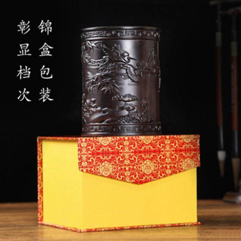 黑檀木实木笔筒 红木摆件礼品笔桶 办公浮雕中式复古创意笔筒批发