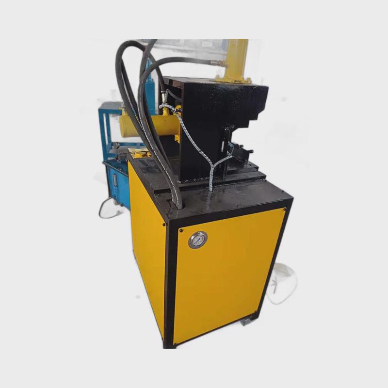 高速液压钢材冲孔机台式直角方管成型机不锈钢门框用切角机