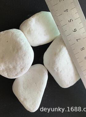 厂家供应水洗石枯白色造景白石米山水抛光鹅卵石园艺白石子
