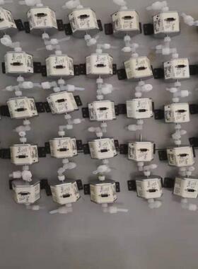 议价MKS 226A11MBBBBKB3A1压力计，