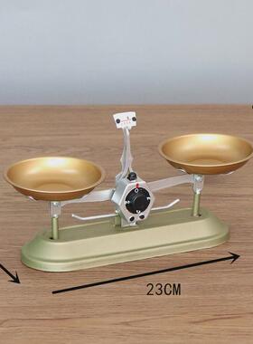 复古怀旧老式手工工艺天平铁艺秤店铺橱窗玄关装饰品摆件创意桌面