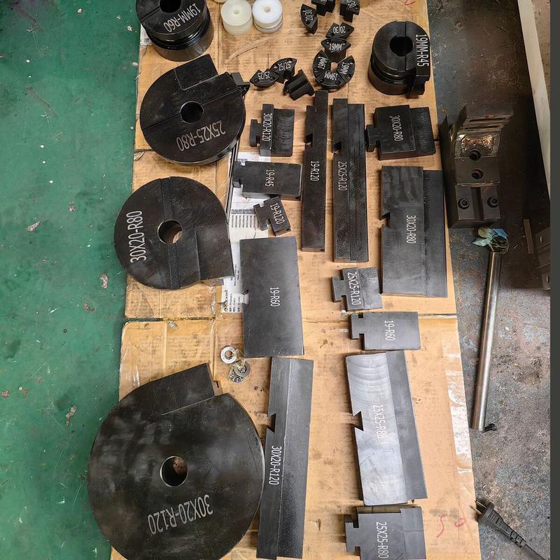 厂家直供数控【弯管机】自动送料椅子多功能弯管机伺服弯管机