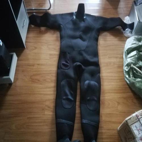 干式潜水服mz300-b潜水套装作业服国产面料议价