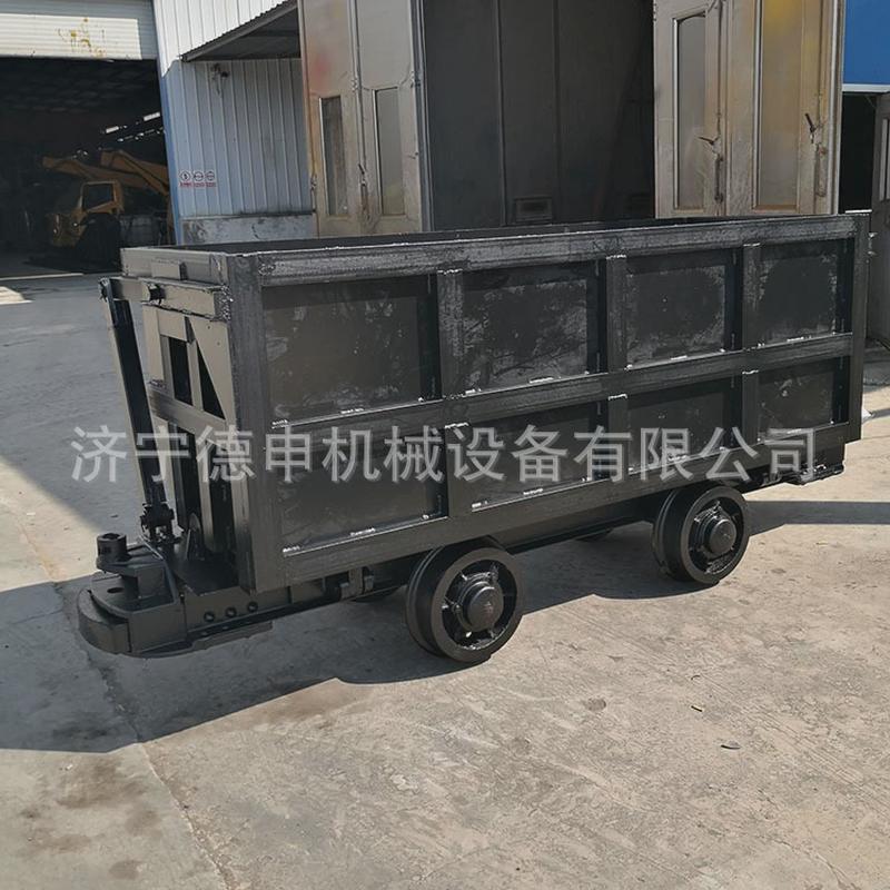 热销移动运输矿车地下方便的煤矿井下材料车矿山u型矿用自卸式矿