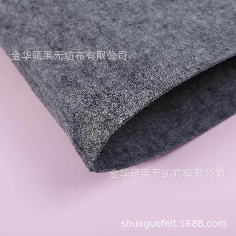 厂家供应1MM彩色毛毡布儿童制作材料戟绒布不织布