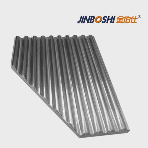 颚式破碎机动静钨钢鄂板硬质合金鄂板耐磨抗冲击钨钢边护板