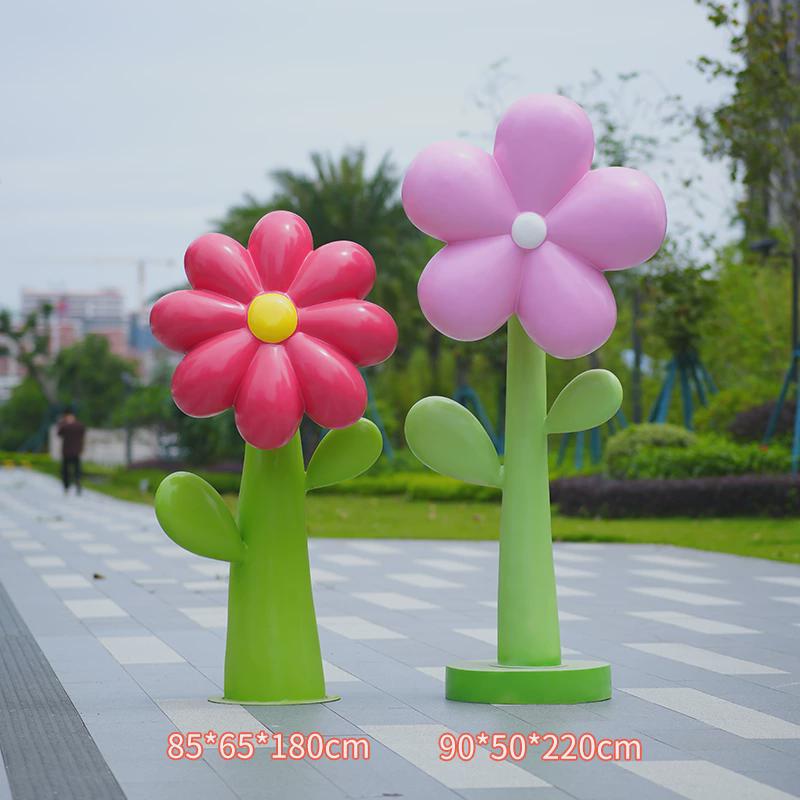 卡通花朵户外玻璃钢雕塑园林景观大型商场房产小区绿地装饰郁金香