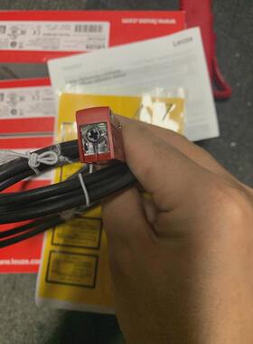 劳易测/leuze光电开关ht3cl2/2n