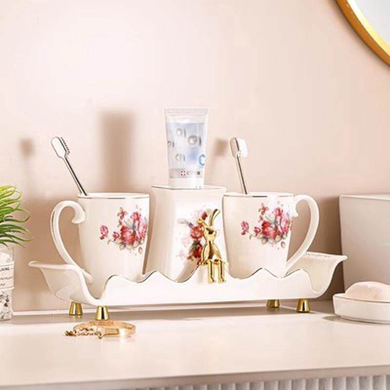 8DWL洗漱杯子牙具杯刷牙杯一对牙刷牙杯套装欧式情侣漱口杯置物架