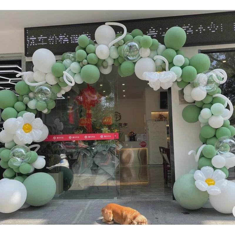 元旦新年新年教室布置开业果绿色抹茶绿生日气球新年装饰牛油活
