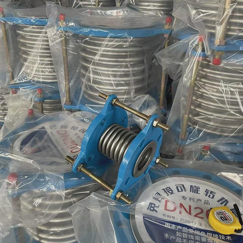 免焊接不锈钢波纹补偿器304金属膨胀节316金属波纹管法兰伸缩节管