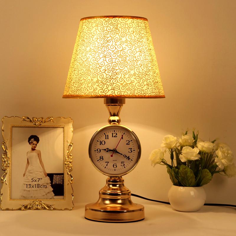 热销美式复古简约静音钟表台灯床头灯卧室房间床头柜装饰遥控调光